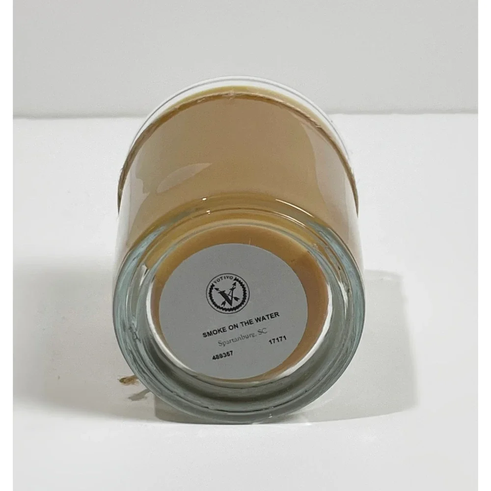 Votivo Smoke On The Water 6.8 oz Aromatic Candle RETIRED HTF